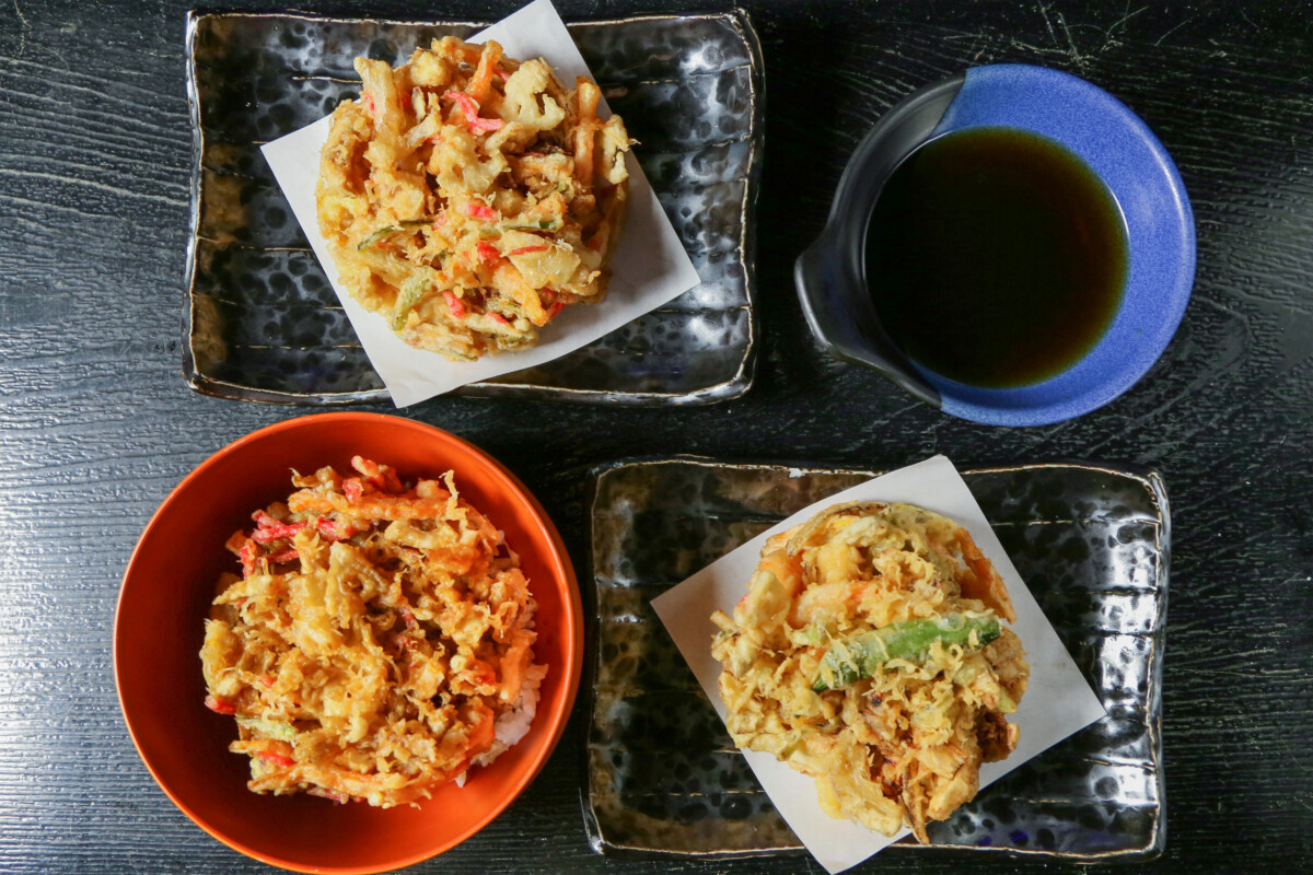 海鮮＆野菜ミックスのかき揚げ丼ソース味丼つゆ